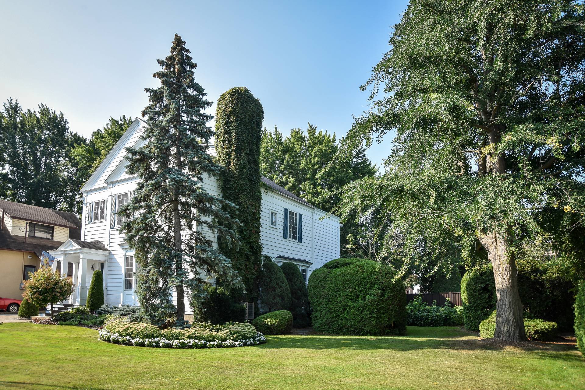 785 Av. Tellier — photo 3