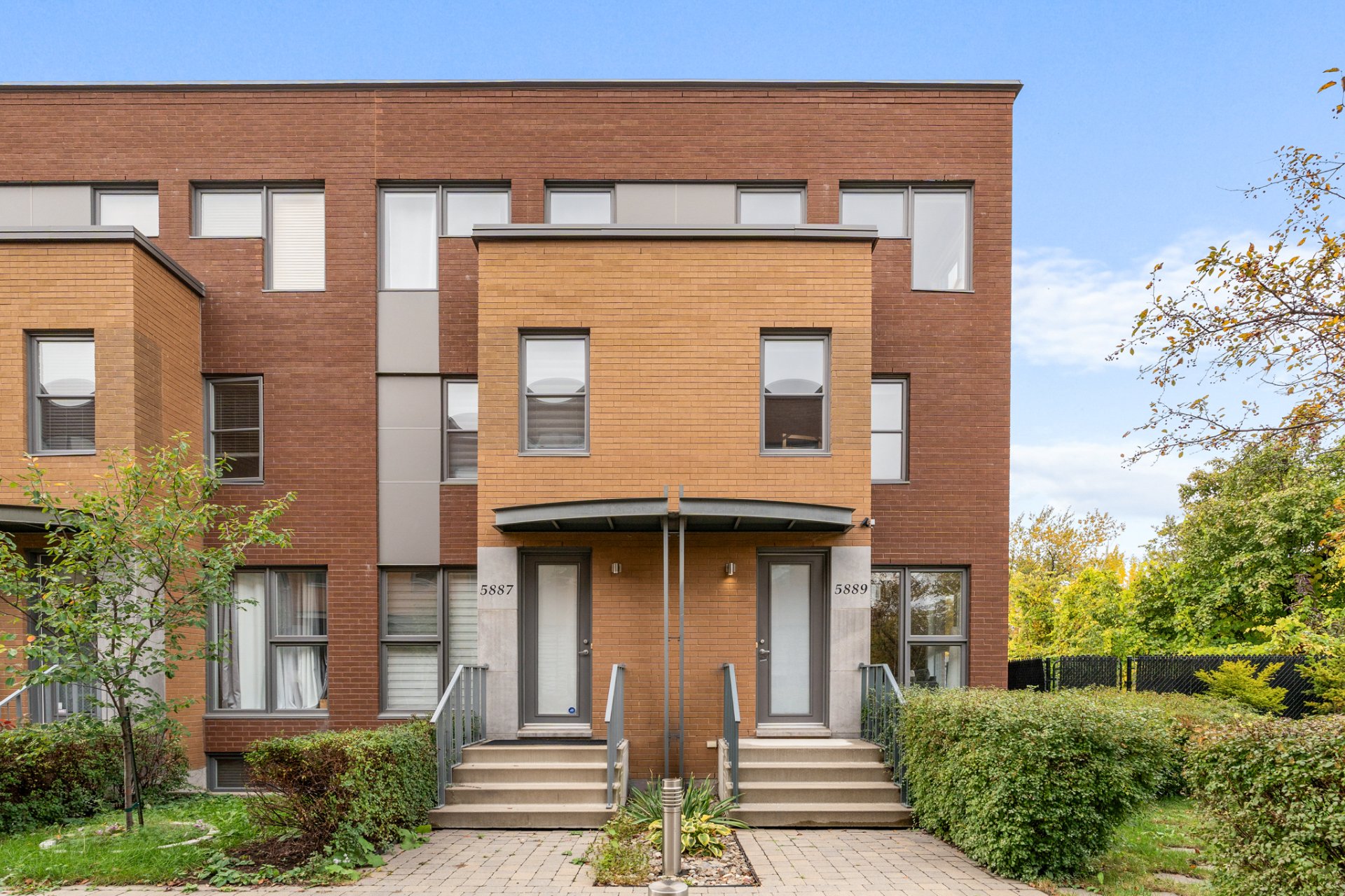 5889 Rue Claude-Masson — photo 1