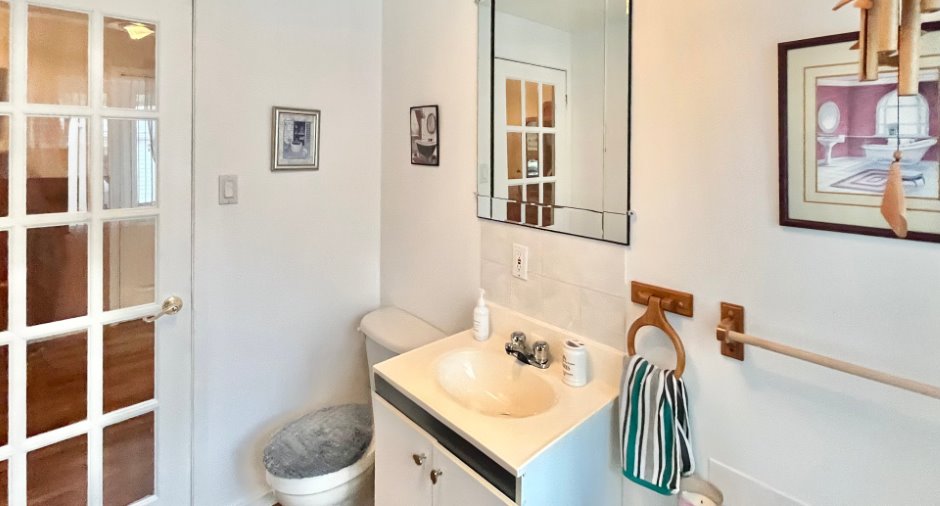 Ensuite bathroom