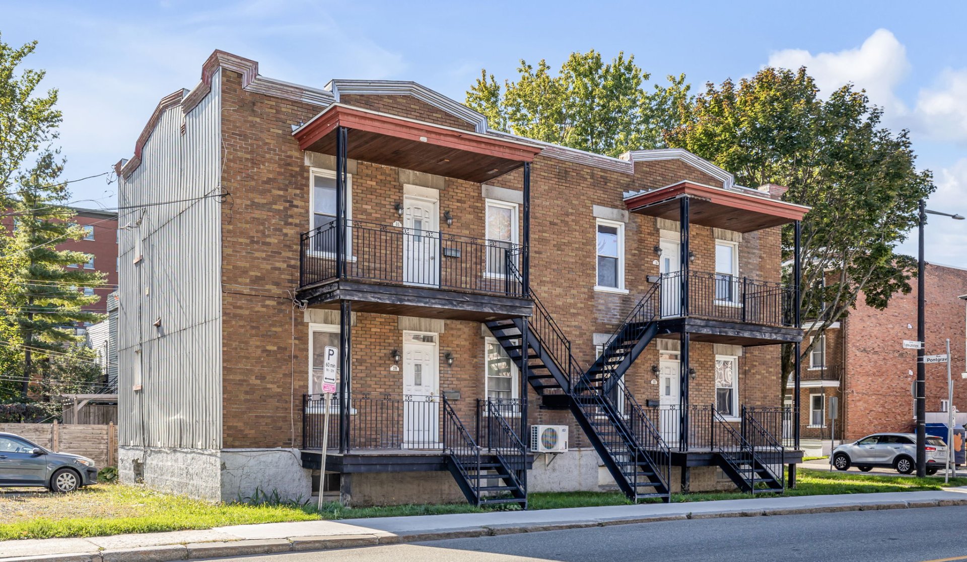29-35 Av. Eugène-Lamontagne — photo 1