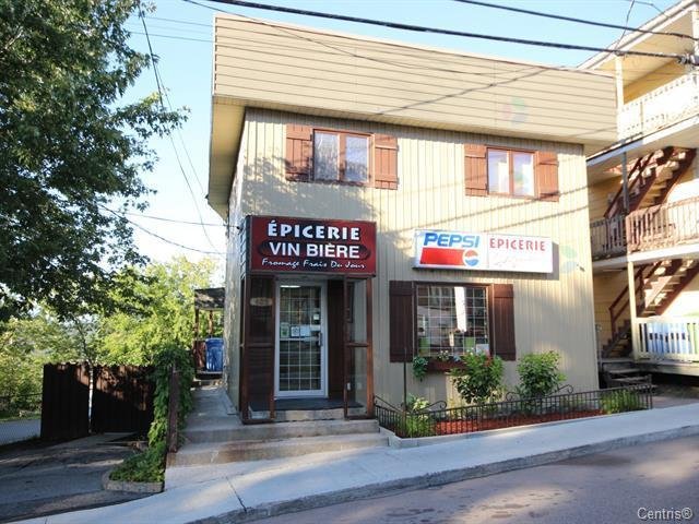 405 Rue Jacques-Cartier E. — photo 1