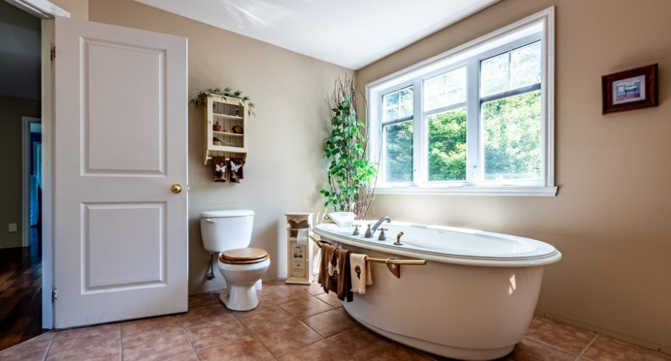 Salle de bains attenante à la CCP