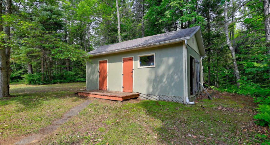 Shed