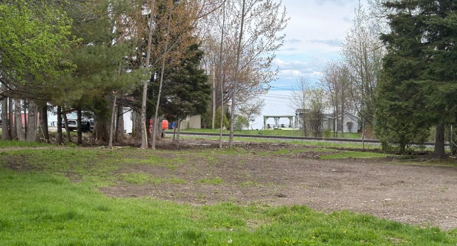 Land/Lot
