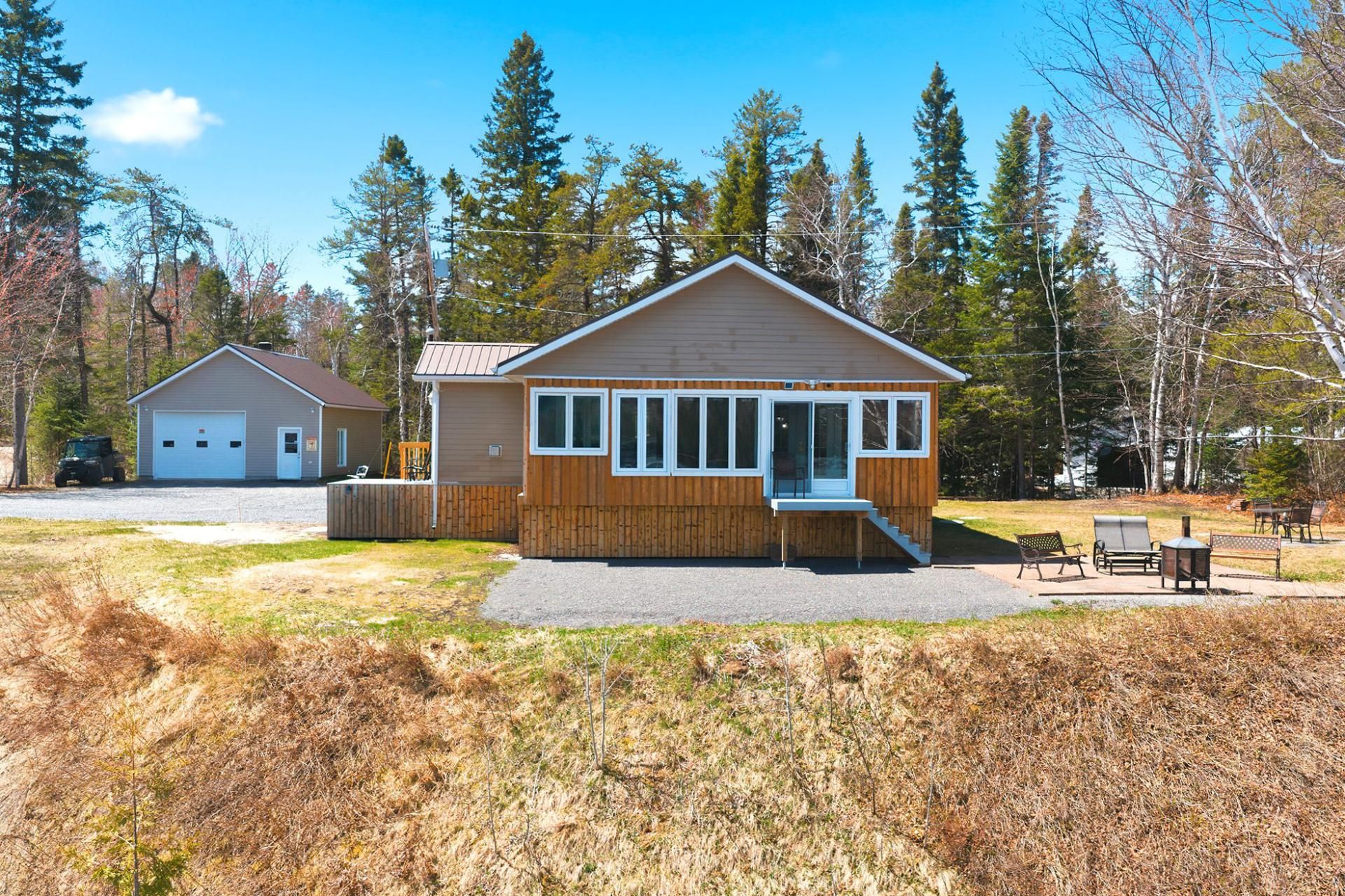 276 16e chemin du Lac-Brochet — photo 1