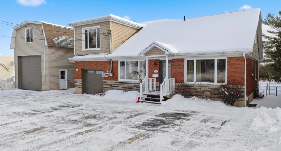Duplex à vendre: 1738-1740 Rue Dunant, Estrie, Québec