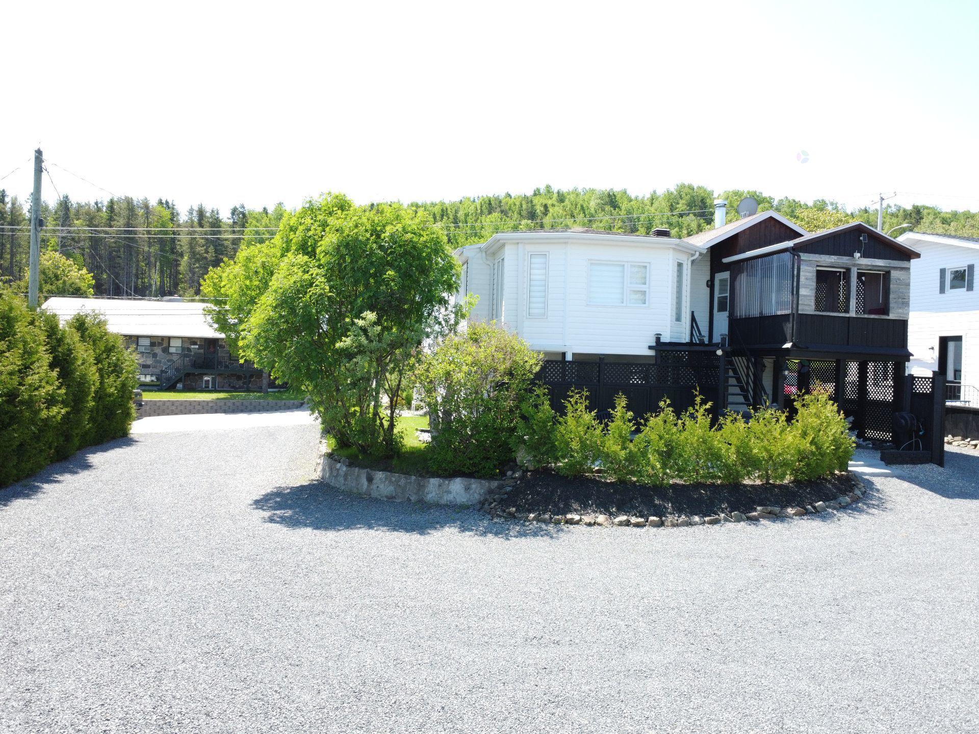 258 Ch. Mailloux — photo 3