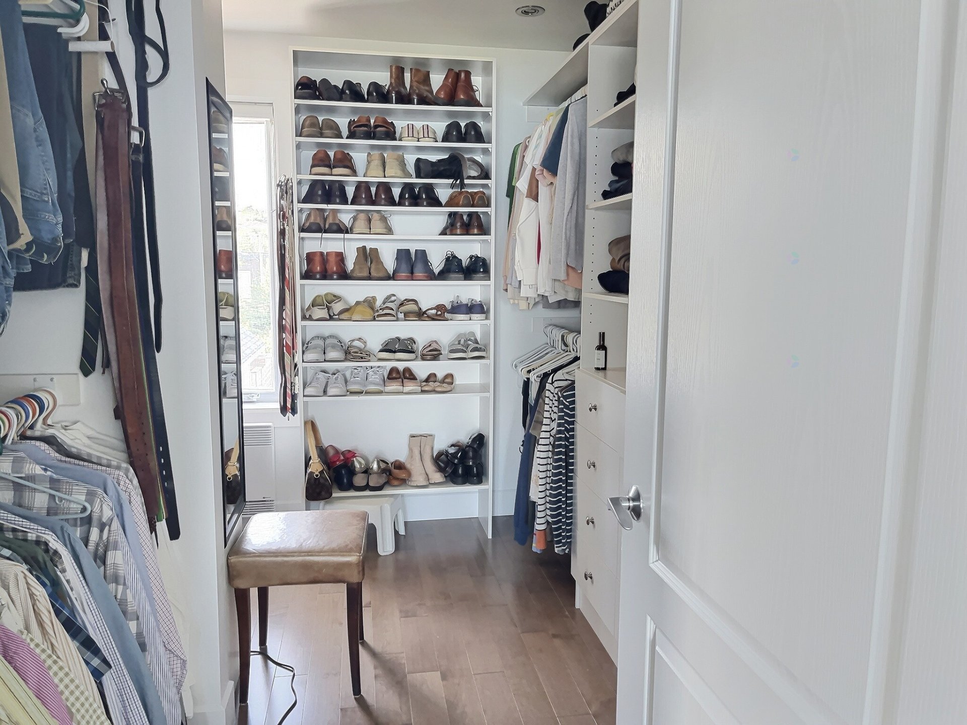 Walk-in closet