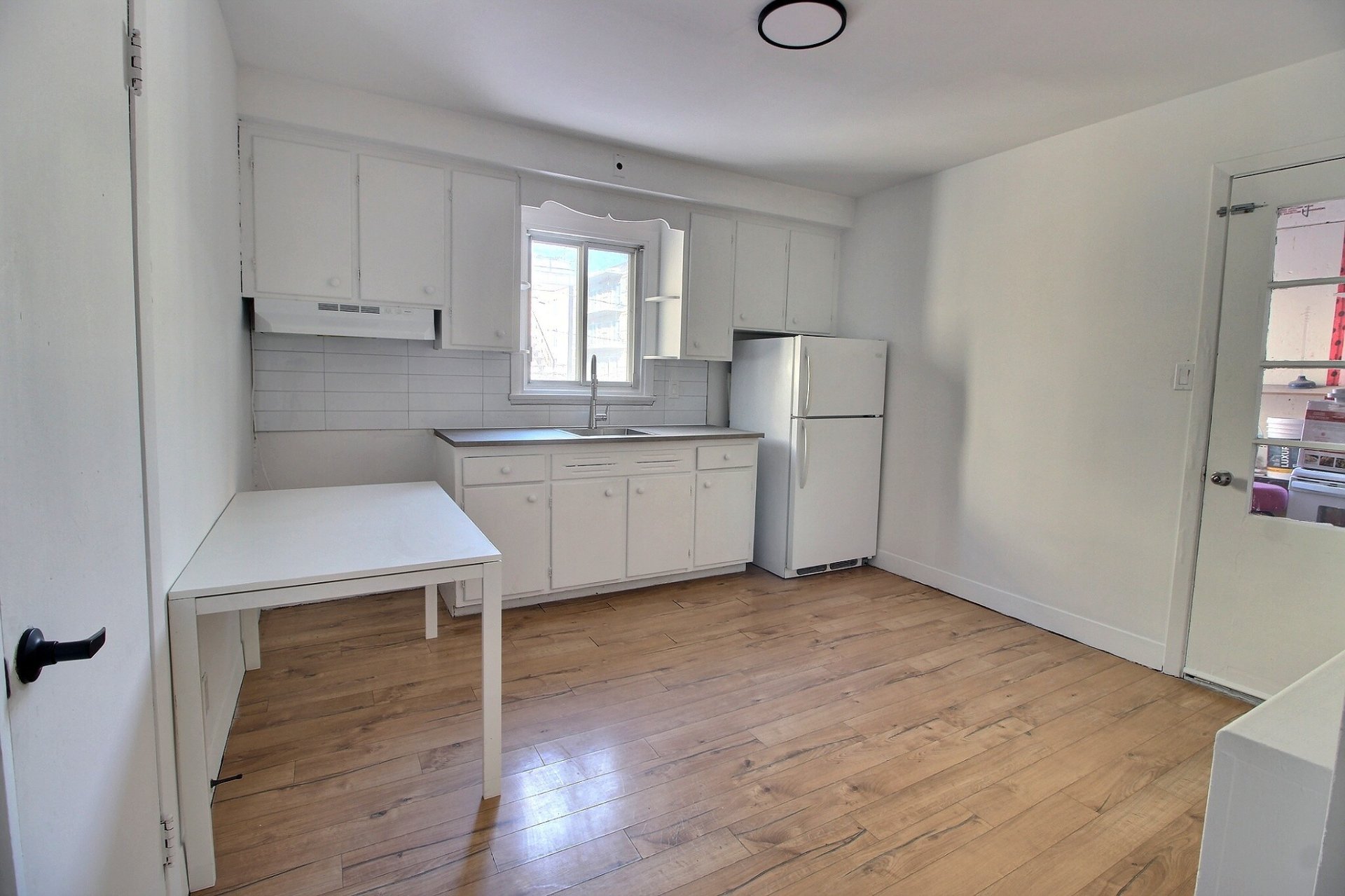 775 Av. Myrand — photo 3