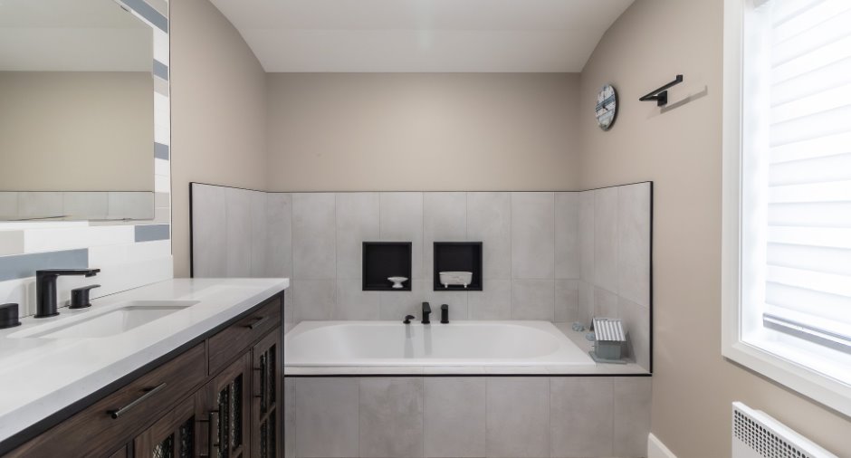 Salle de bains attenante à la CCP