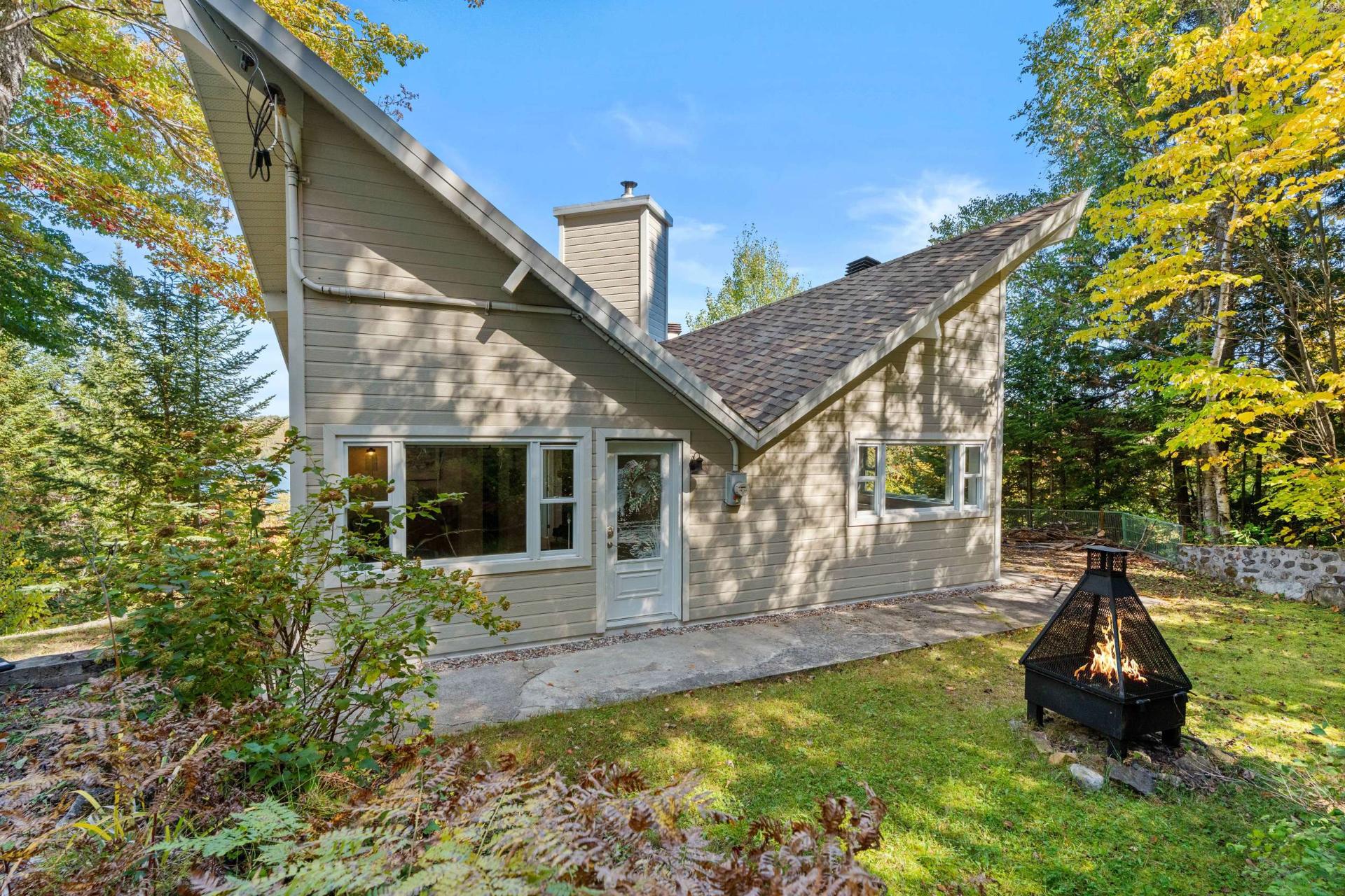 1520 Av. du Cap — photo 1