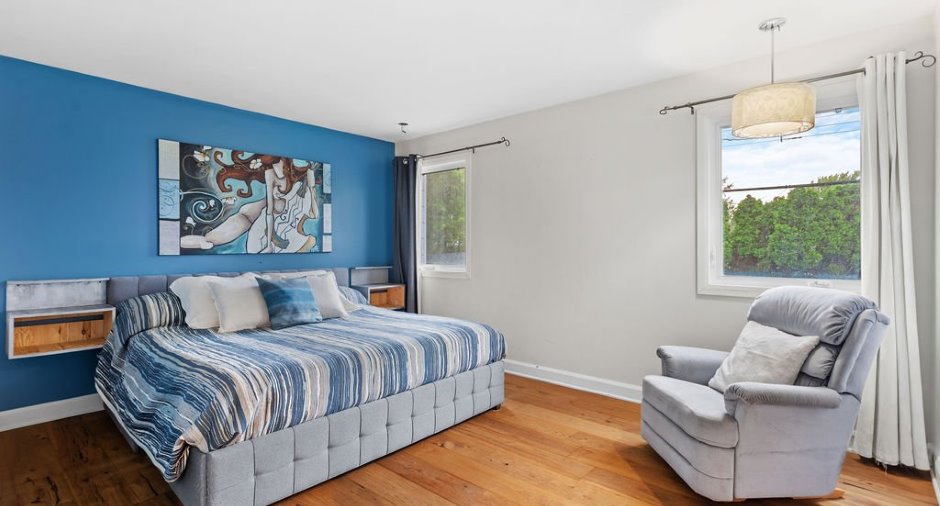 Primary bedroom