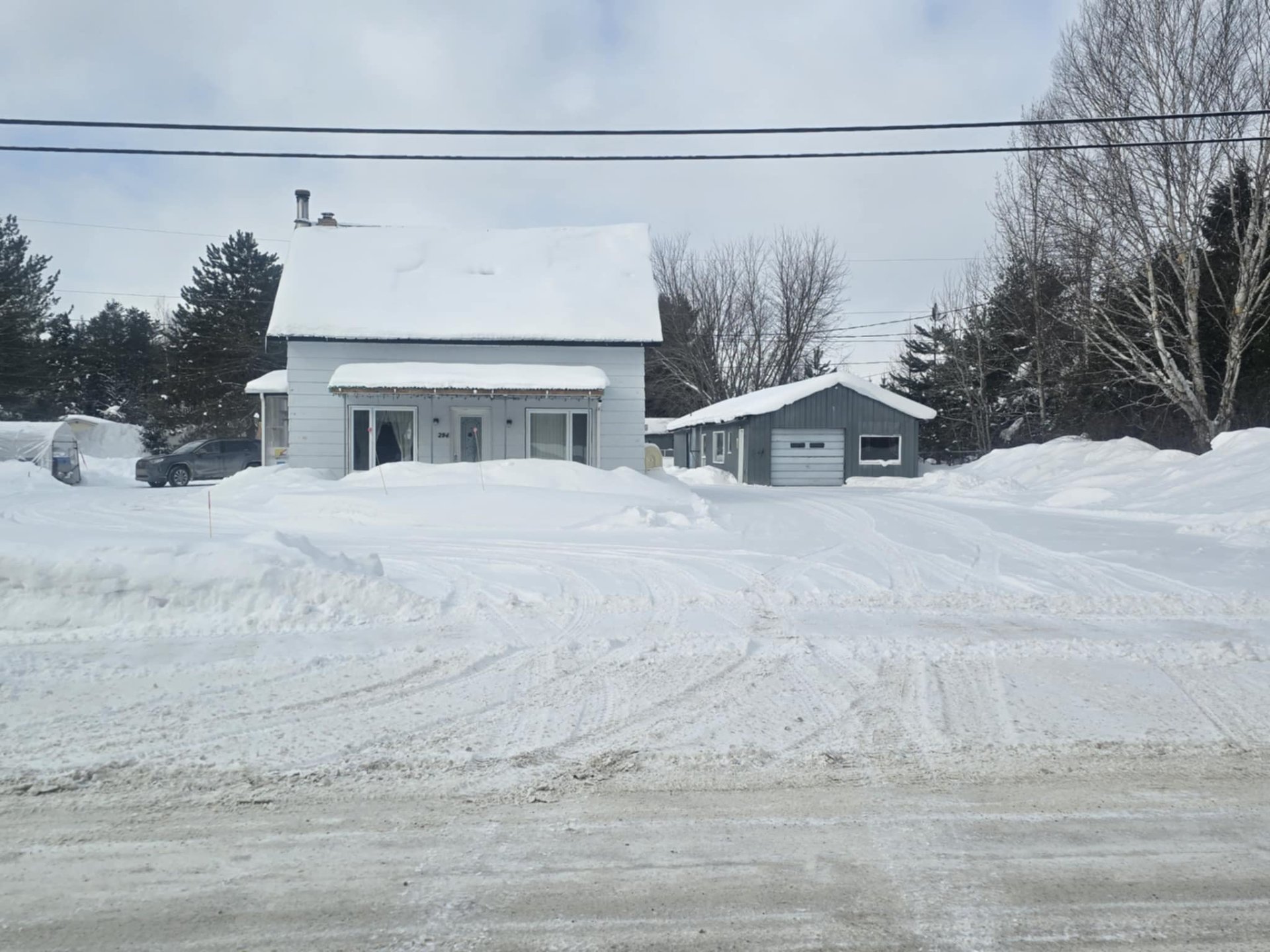 Two or more storey for sale, Saint-David-de-Falardeau