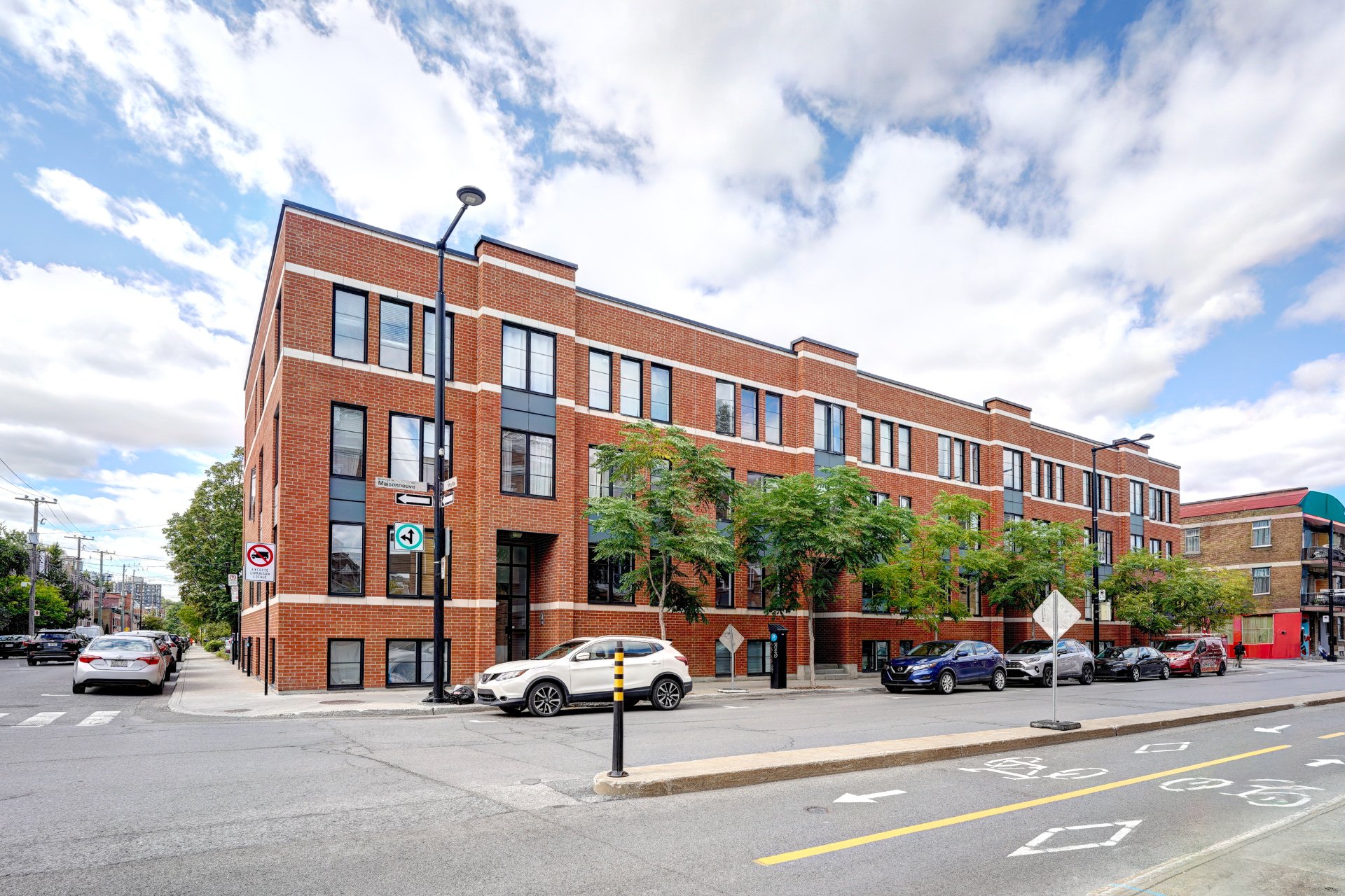1165 Boul. De Maisonneuve E. (#3B) — photo 1
