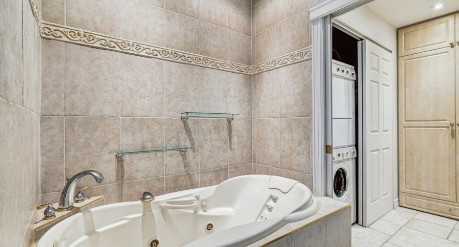 Salle de bains attenante à la CCP