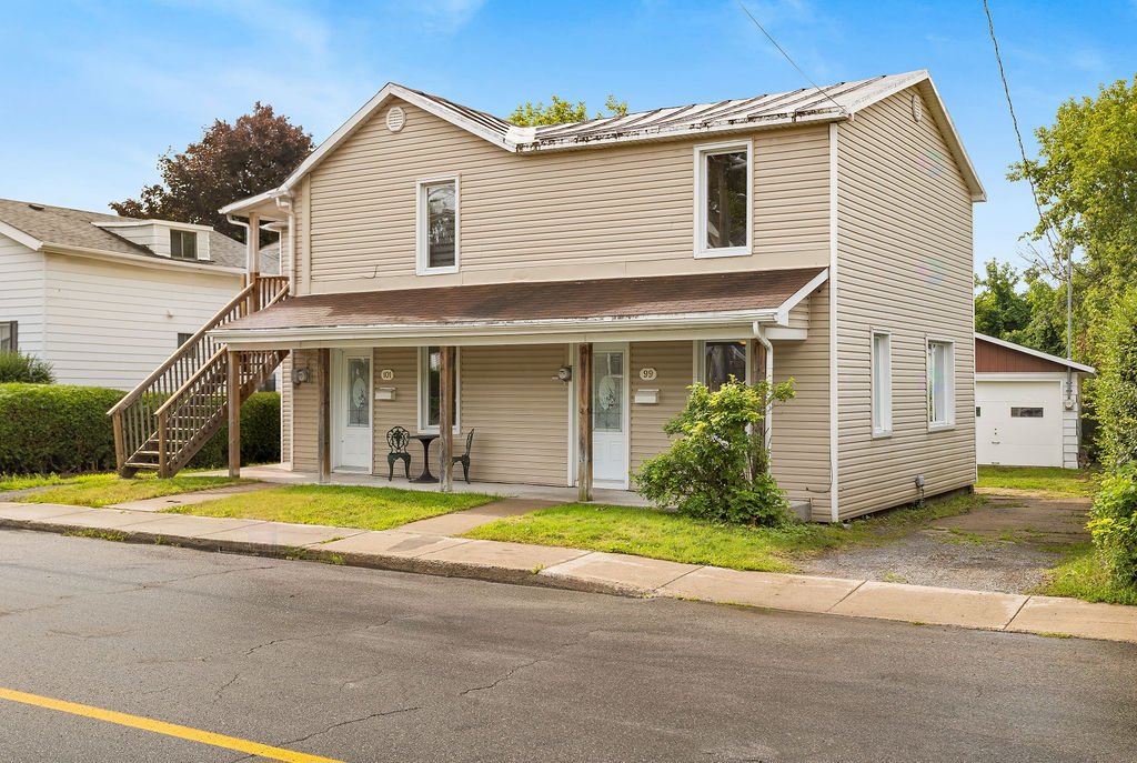 99-103 Rue Blainville E. — photo 1