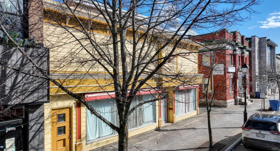 Façade
