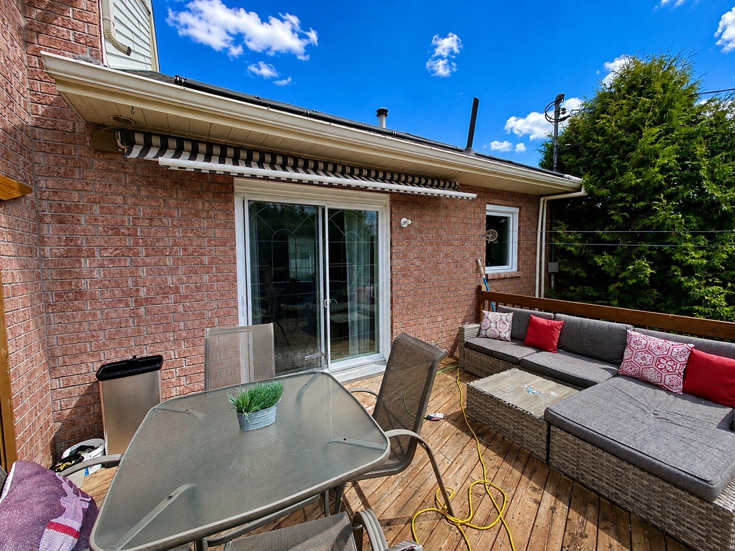 393 Rue Bourgoing — photo 3
