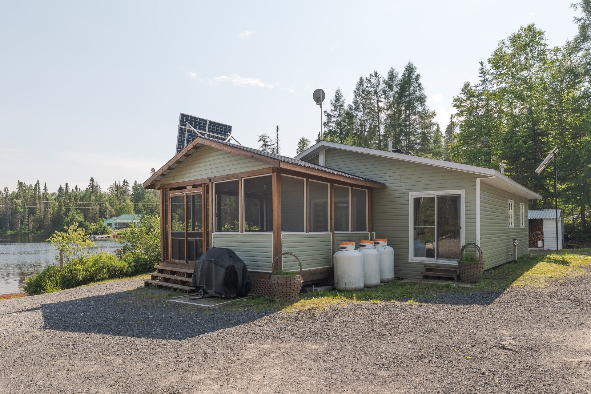 663 Ch. du Lac-à-l'Ours — photo 3
