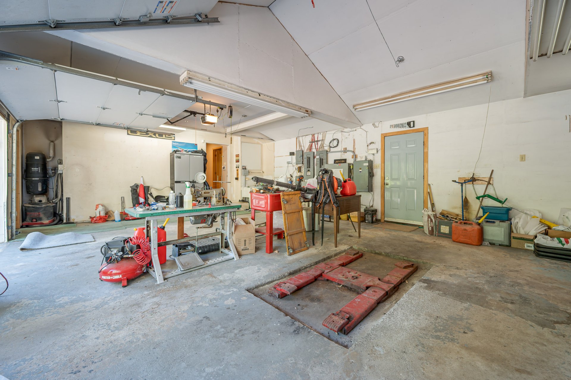 Garage