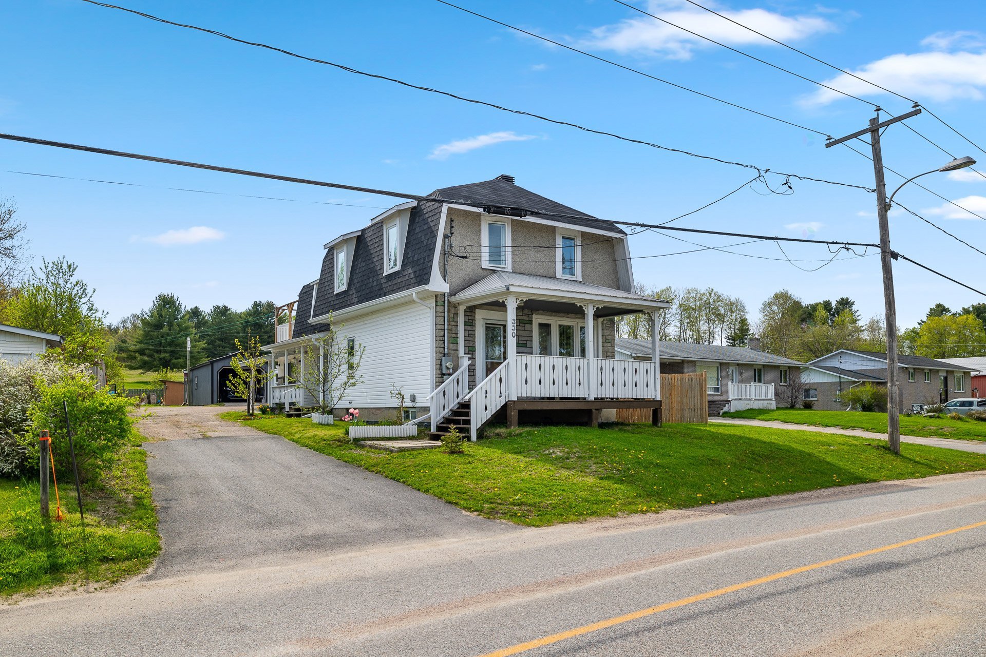 330 Ch. des Outaouais — photo 1