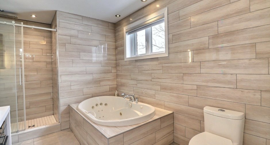 Salle de bains attenante à la CCP
