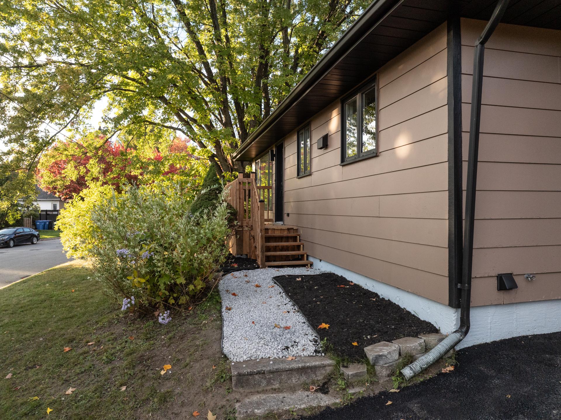 15 Rue des Pères-Jésuites — photo 3