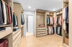 Walk-in closet