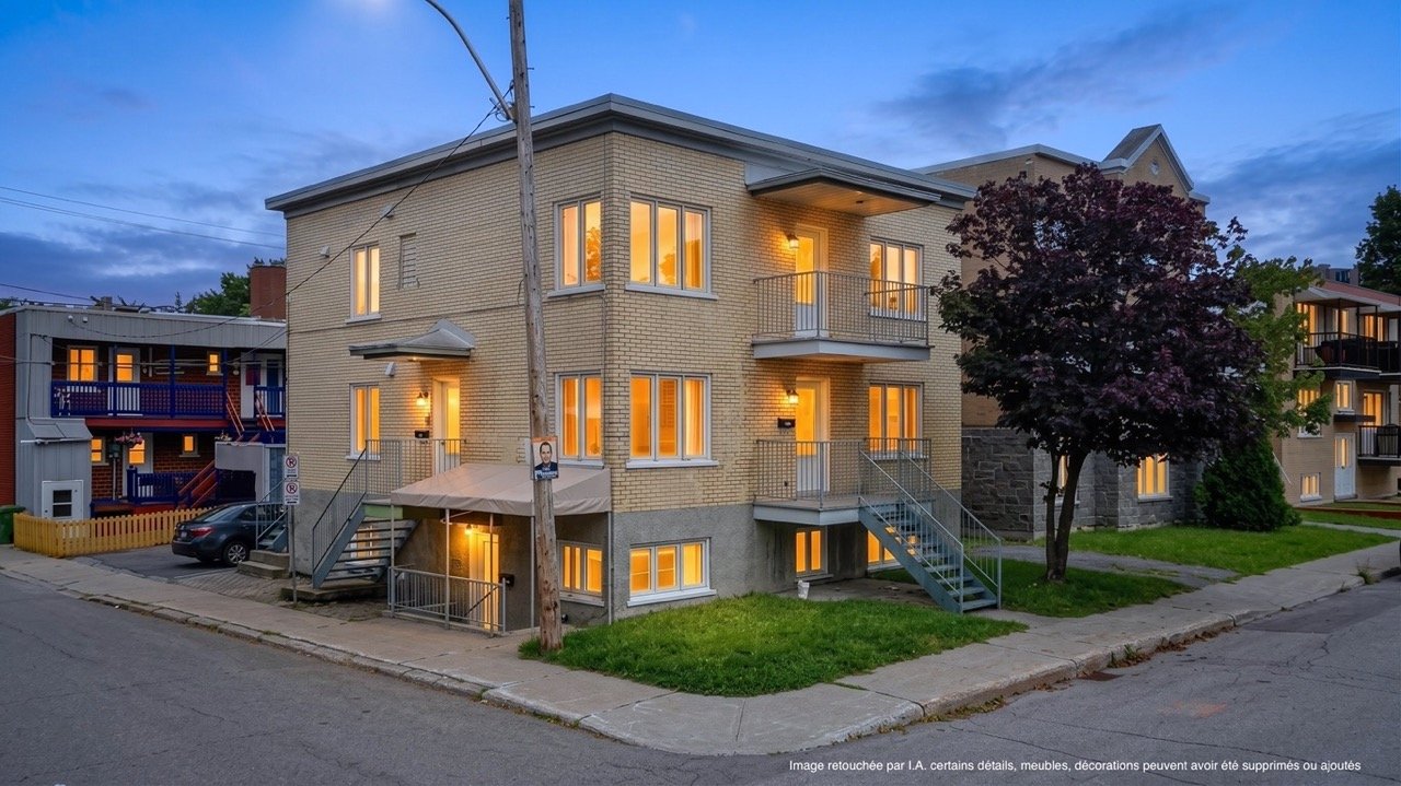 Triplex à vendre, Québec