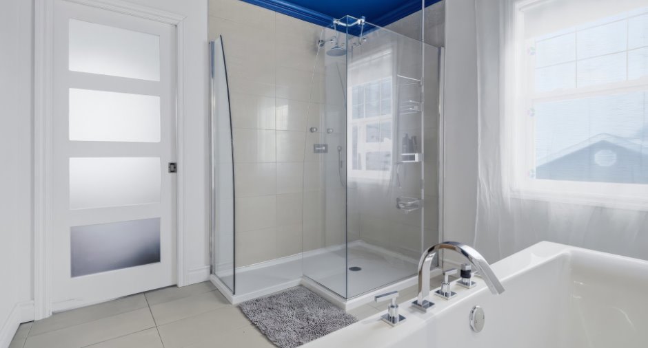 Salle de bains attenante à la CCP