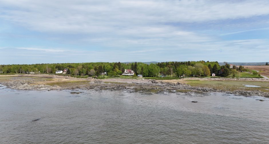 Vue sur l'eau