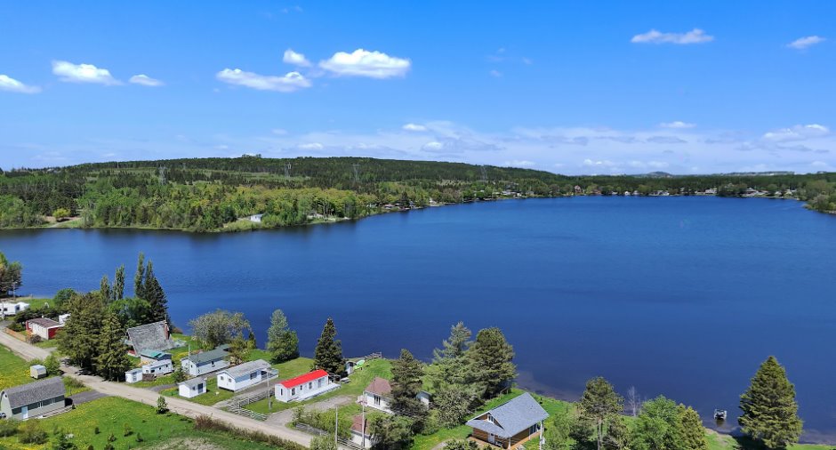 Vue sur l'eau