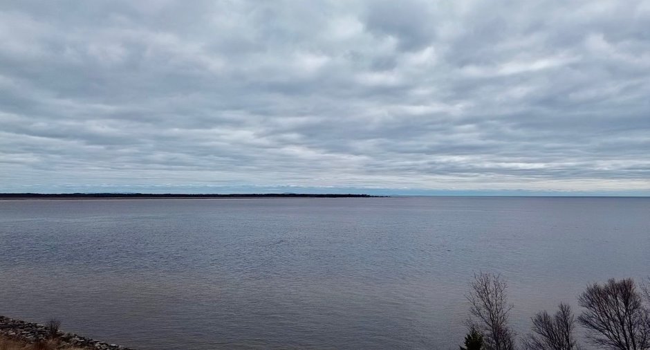 Vue sur l'eau