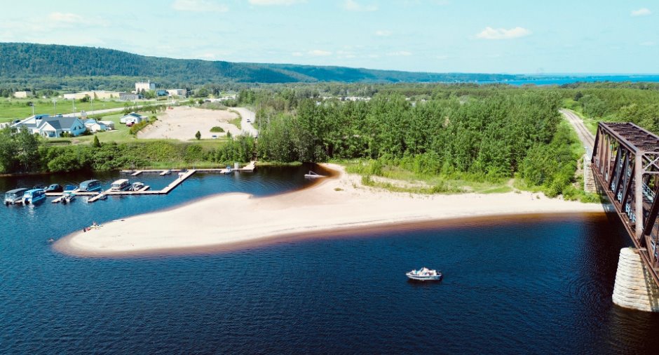 Vue sur l'eau