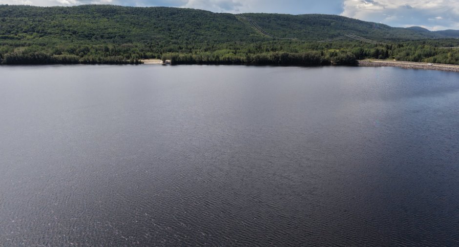 Vue sur l'eau