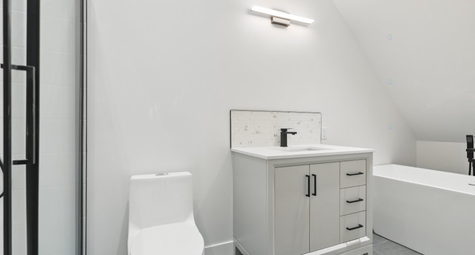 Salle de bains attenante à la CCP