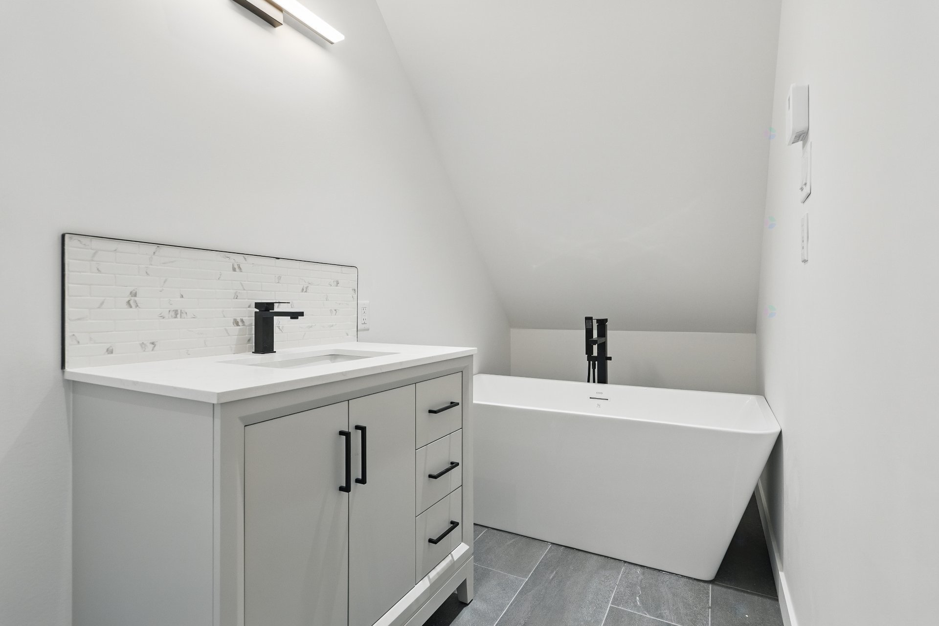 Ensuite bathroom