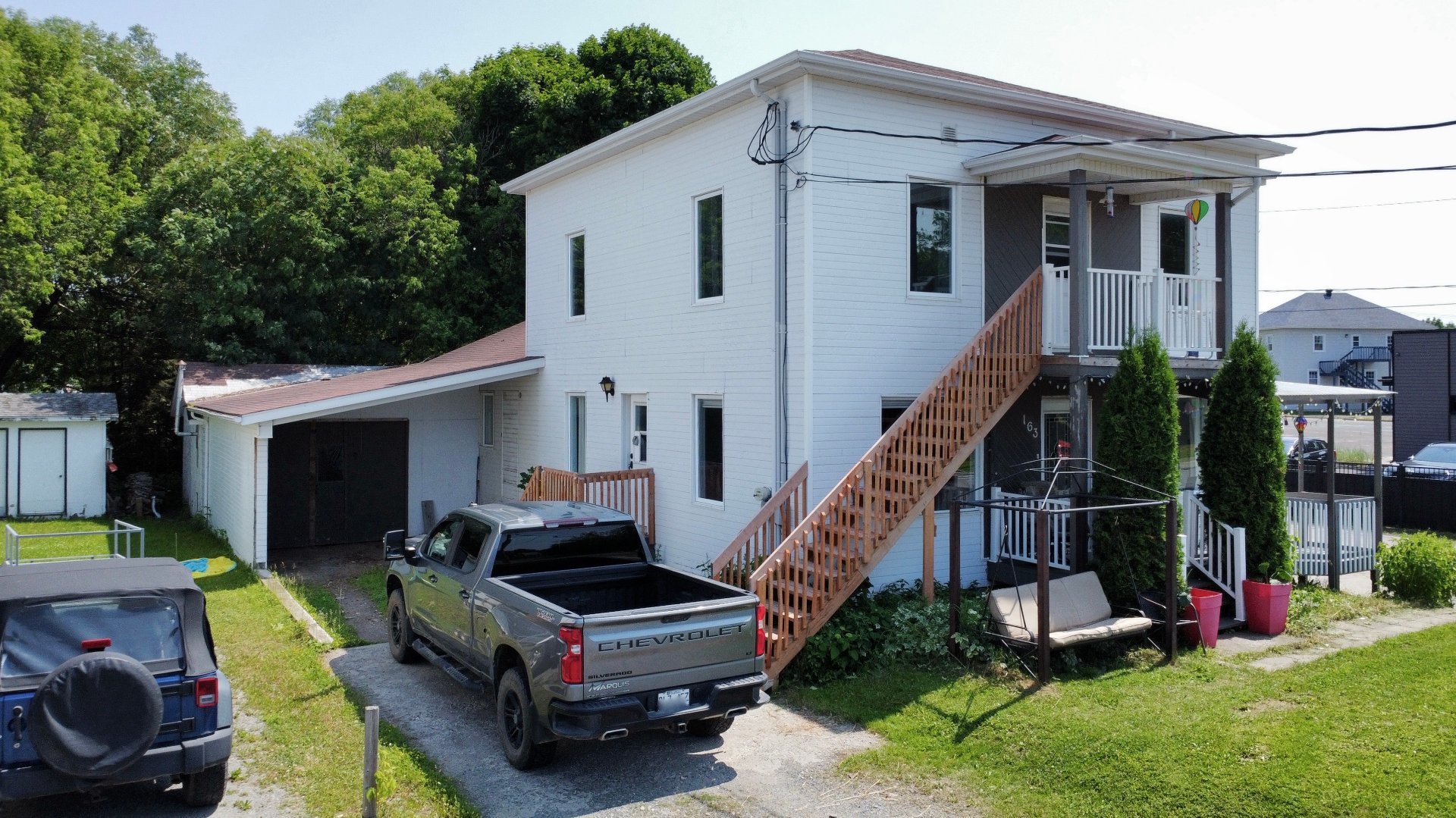 163 Av. Doucet — photo 2