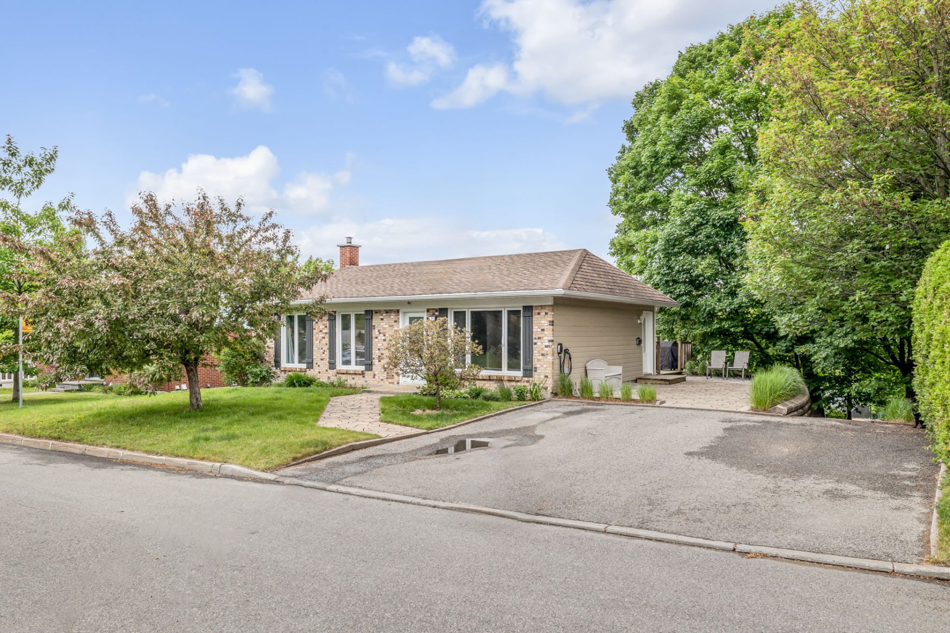 Bungalow for sale, Québec