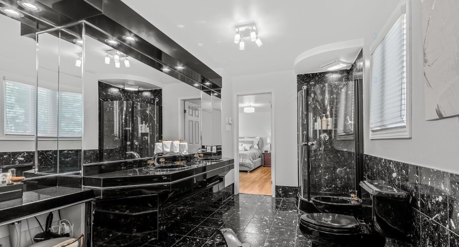 Salle de bains attenante à la CCP