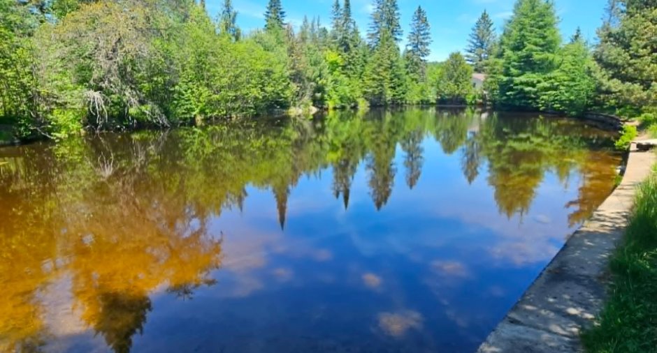 Access to a body of water