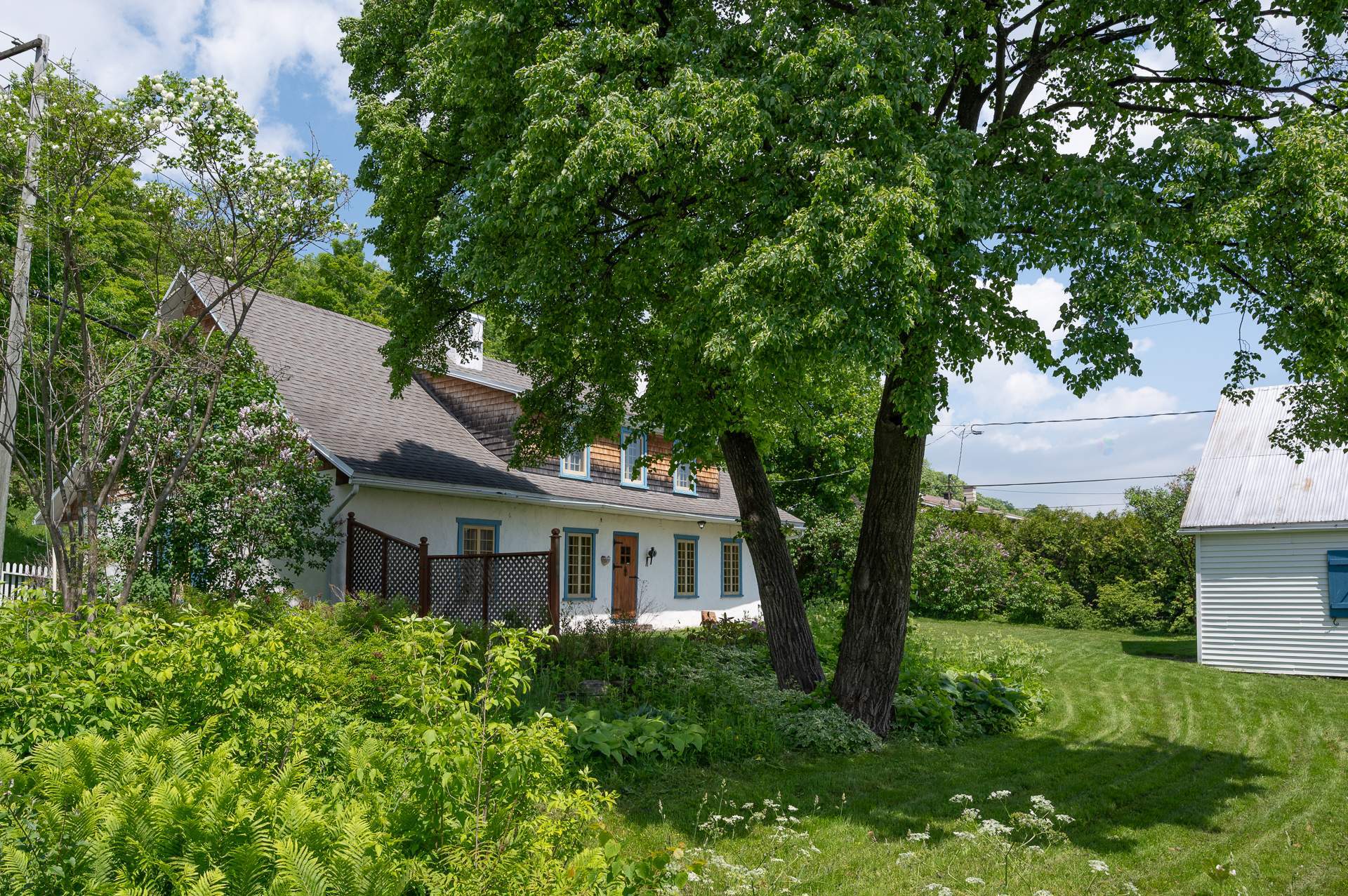 8480 Av. Royale — photo 1