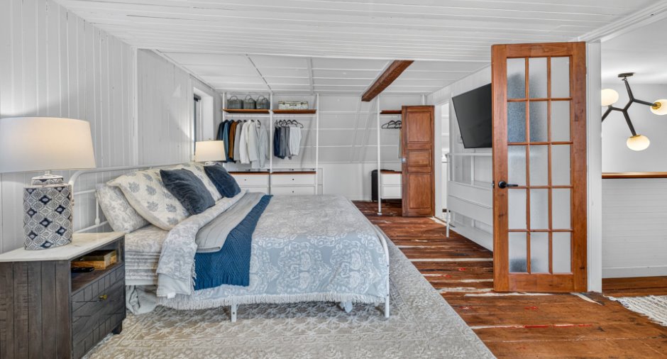 Primary bedroom