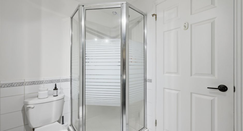 Salle de bains attenante à la CCP
