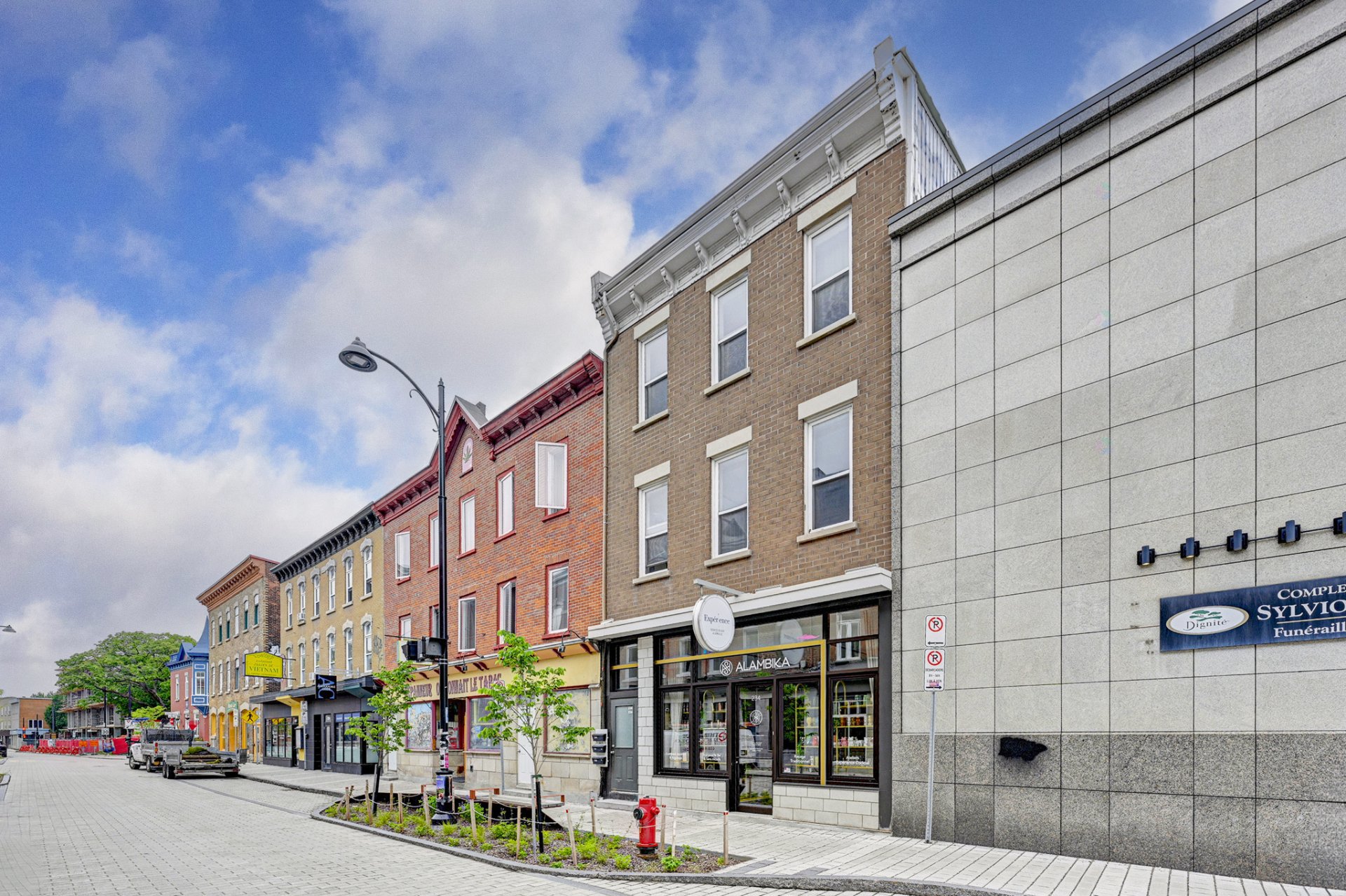 234-238 Rue St-Vallier O. — photo 1