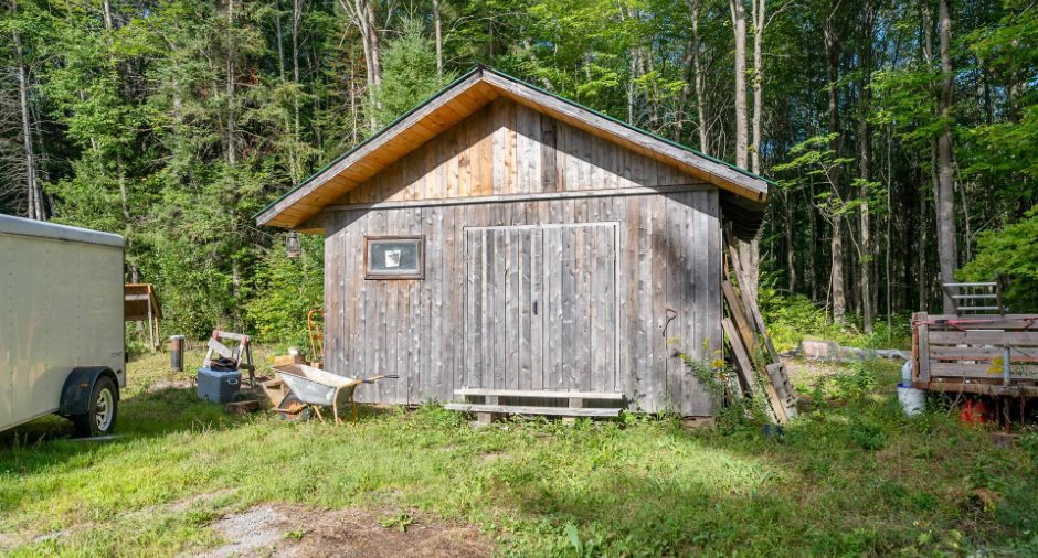 Shed