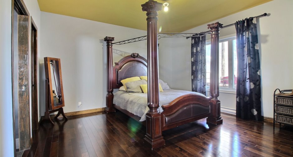 Chambre à coucher principale