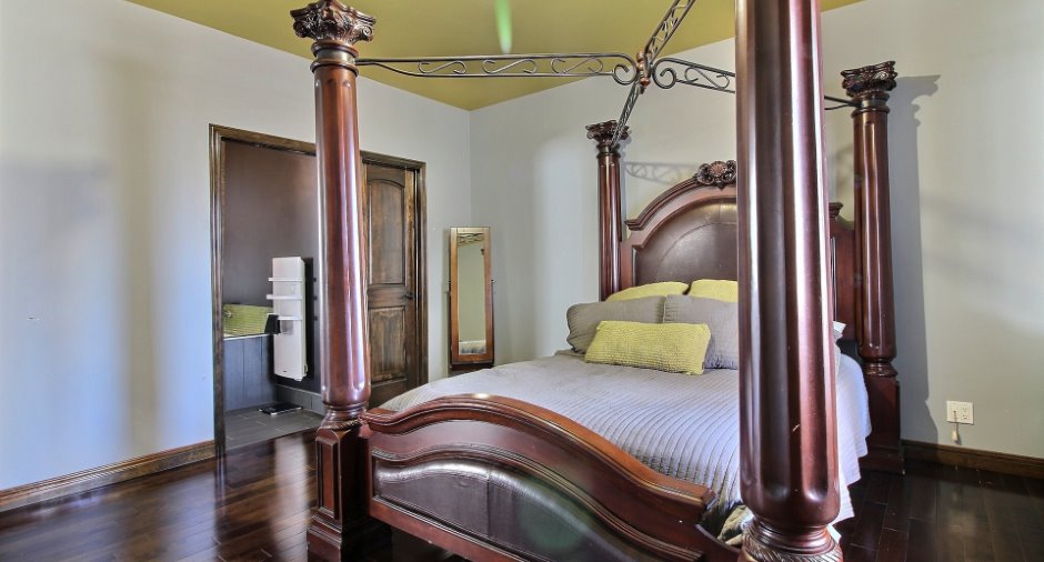 Chambre à coucher principale