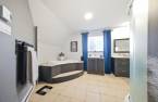 Salle de bains attenante à la CCP