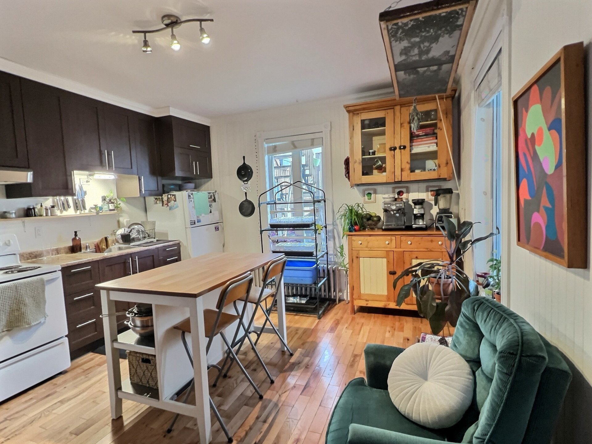 13-15 Rue St-Jean-Baptiste E. — photo 3